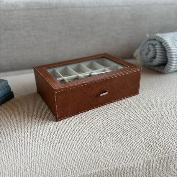 PORTA JOIA DE COURO MARROM 20X30X10