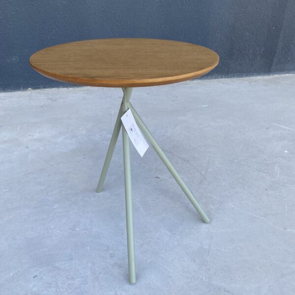 MESA LATERAL PONZA BASE ACO VERDE TAMPO NOGUEIRA 40X45