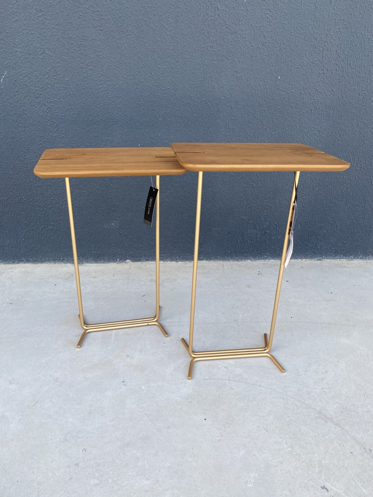 MESA LATERAL ALTA CLAW AMENDOA/CHAMPANHE 38X28X62 - Imagem 3