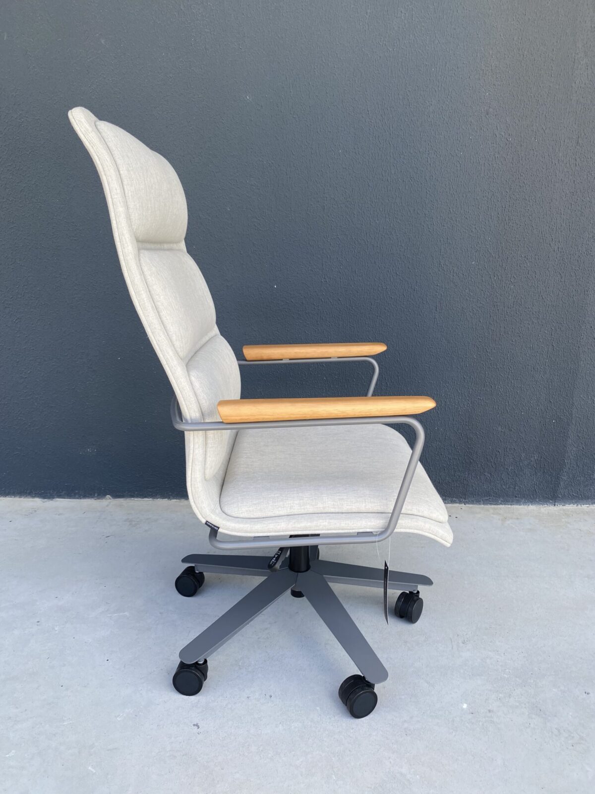 CADEIRA PACIFIC FT 2220 CT 2220 DT 2220 DBR 2220 EST PACIFIC PINT CINZ - Imagem 2