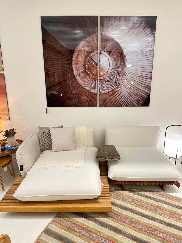 original.jpeg CJ ESTOFADO FRANCA BASE EM MADEIRA 2,40M TEC F-2001 - Imagem 1