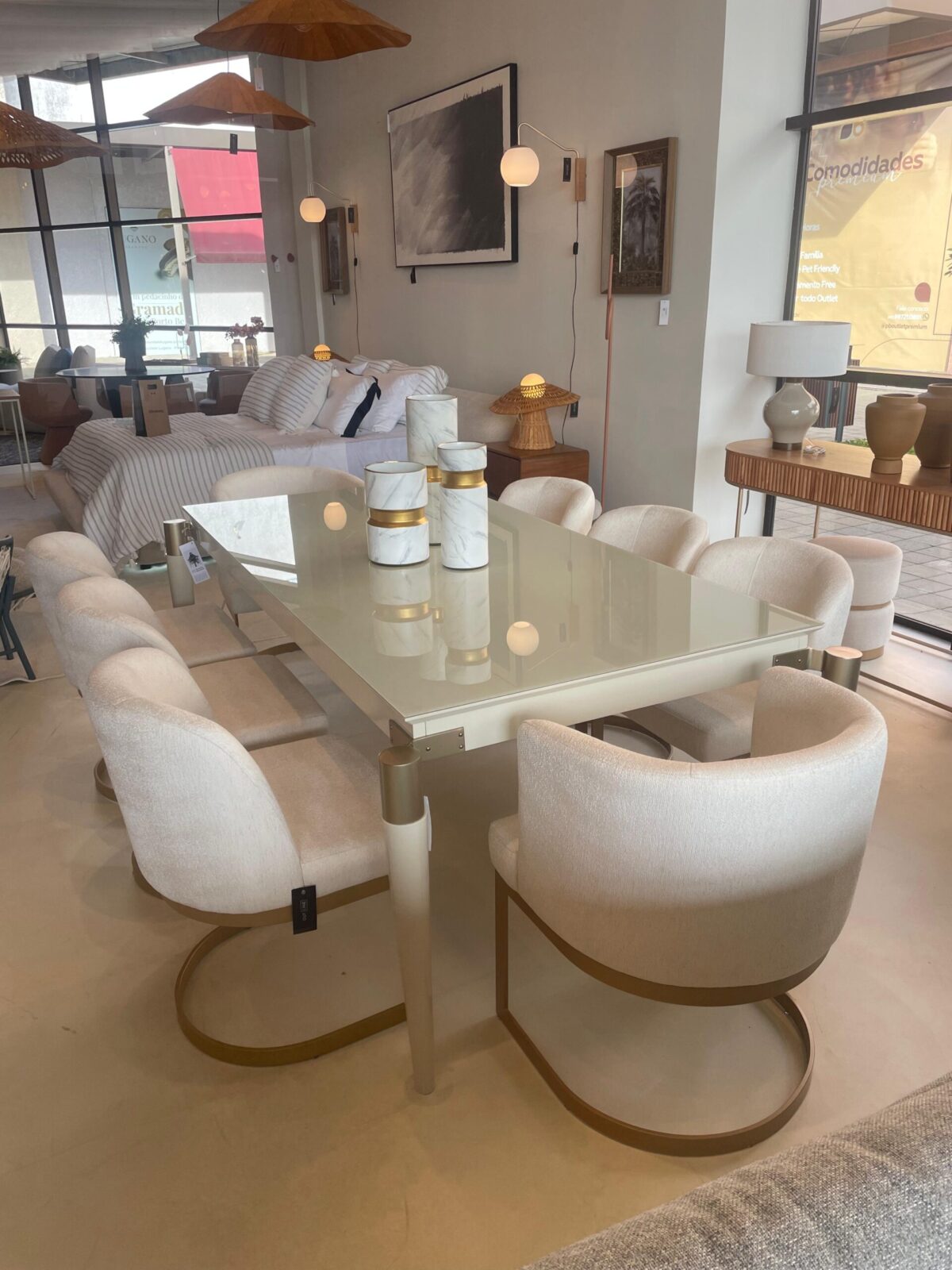 CADEIRA CLOE COM BRAÇO TEC B457 BASE OURO FOSCO 50X60X83 - Imagem 2