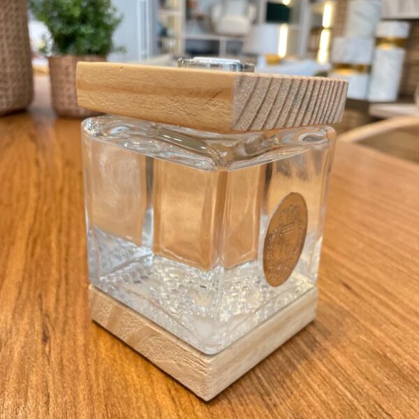 DIFUSOR CUBO COM MADEIRA LAVANDA