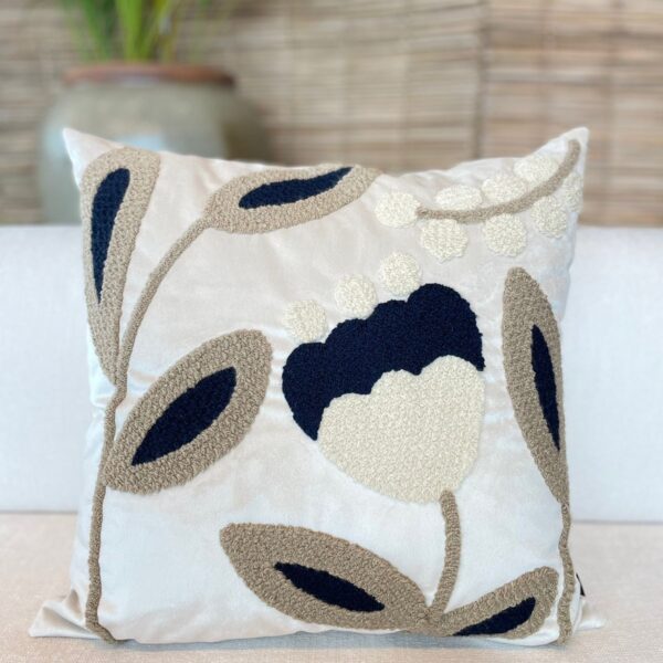 ALMOFADA VEL OFF 52X52 C/FIO MONANDI BEGE/MARINHO 1