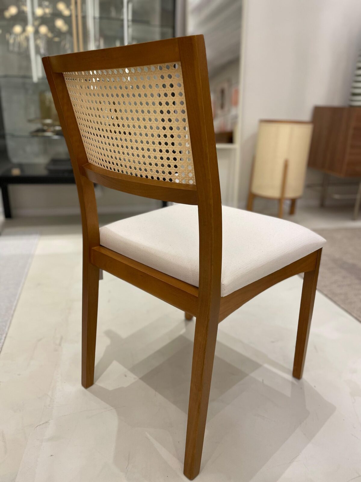 CADEIRA NOAH BASE FREIJO ENC PALHA TEC T02 MACAU 46X48X85 - Imagem 2