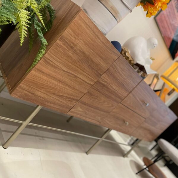 BUFFET JAZZ BASE CHAMPANHE MADEIRA NOGUEIRA 200X47X78