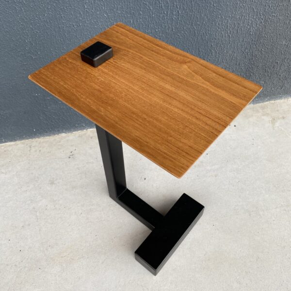 MESA DE CENTRO MALHA METAL CHAMP TAMPO FENDI 55X25X35