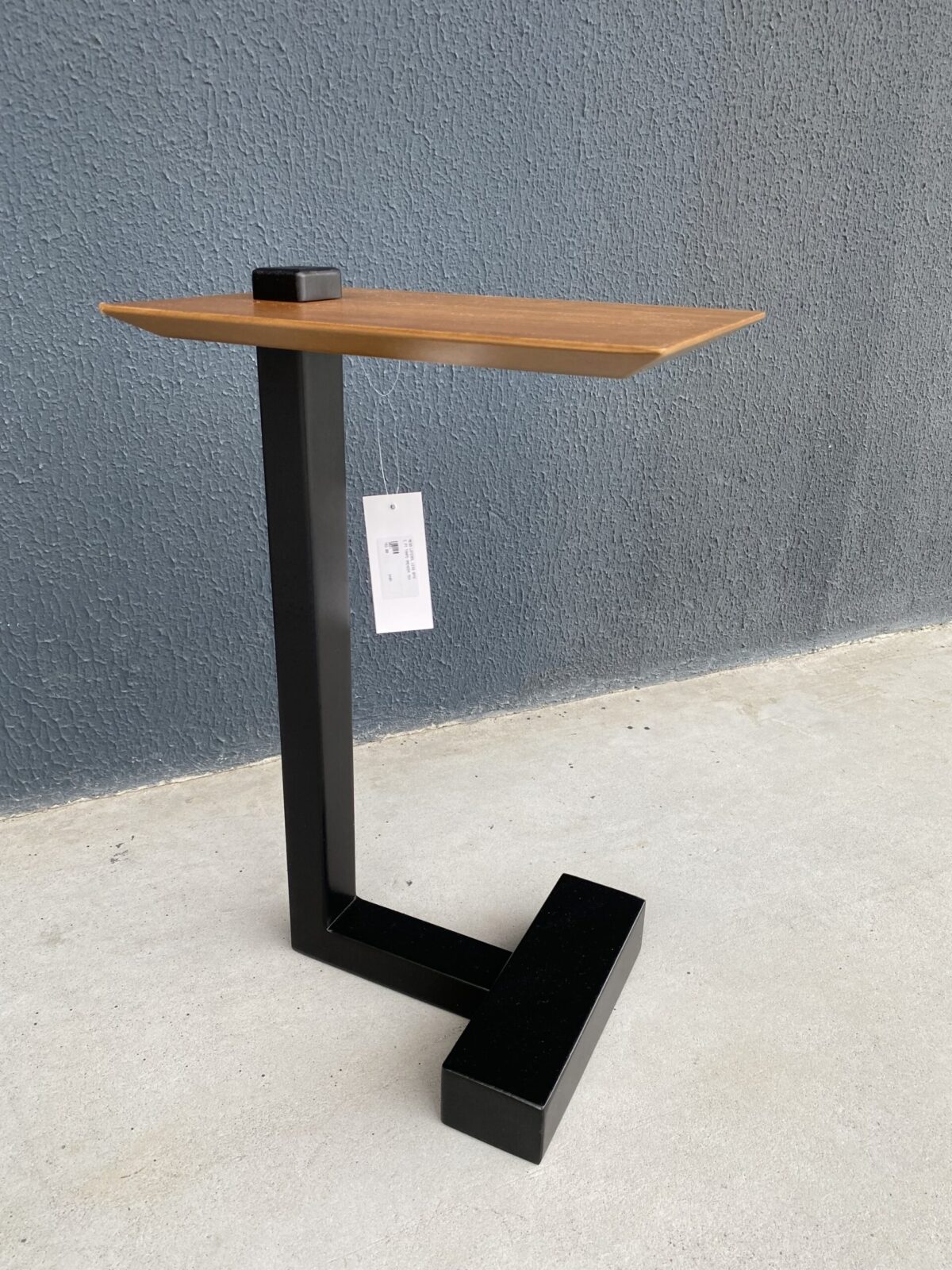 MESA DE CENTRO MALHA METAL CHAMP TAMPO FENDI 55X25X35 - Imagem 2