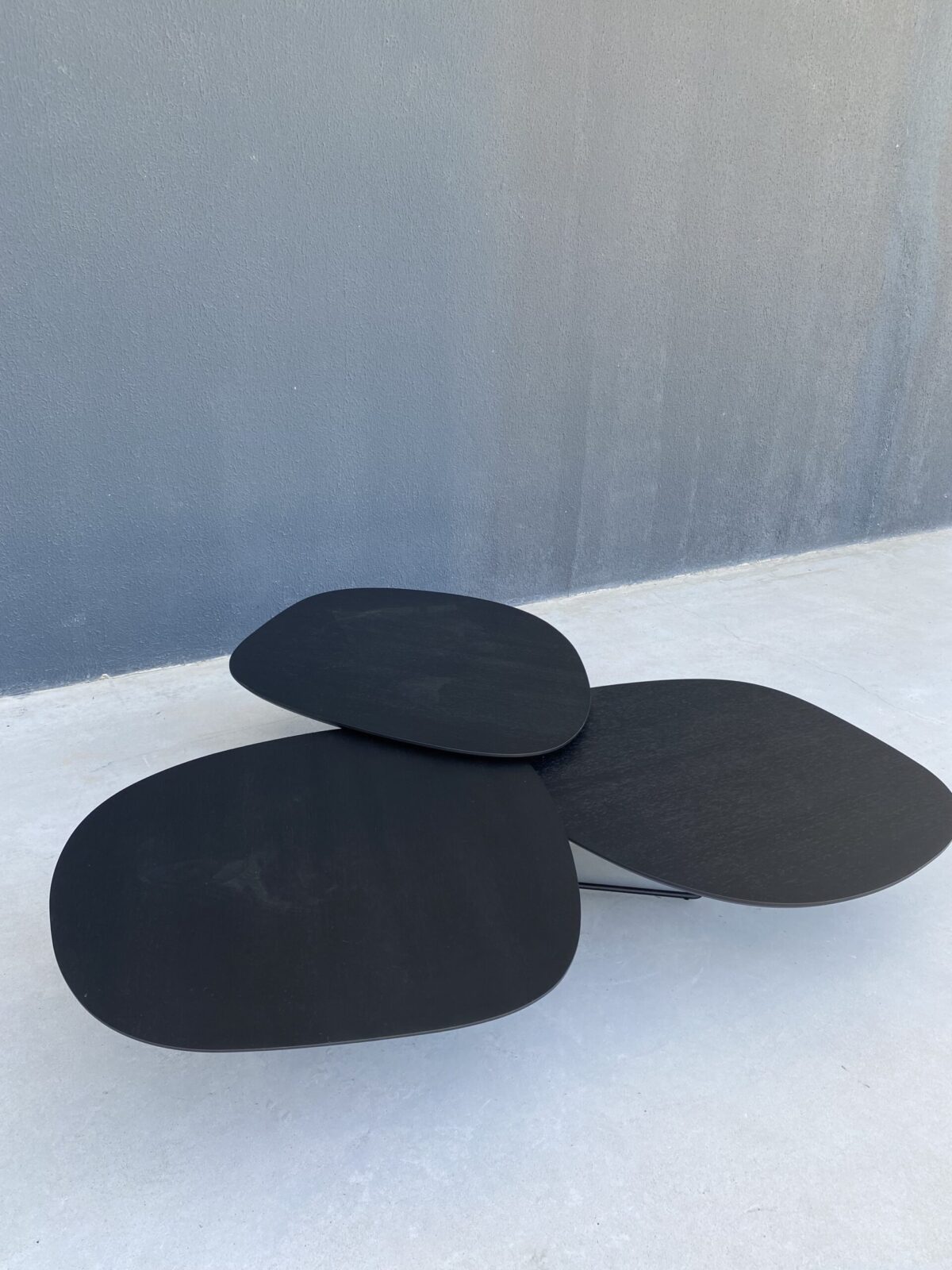 MESA DE CENTRO DRIE - COR PRETO EBANO - FERRAGEM PRETA MTX - Imagem 3