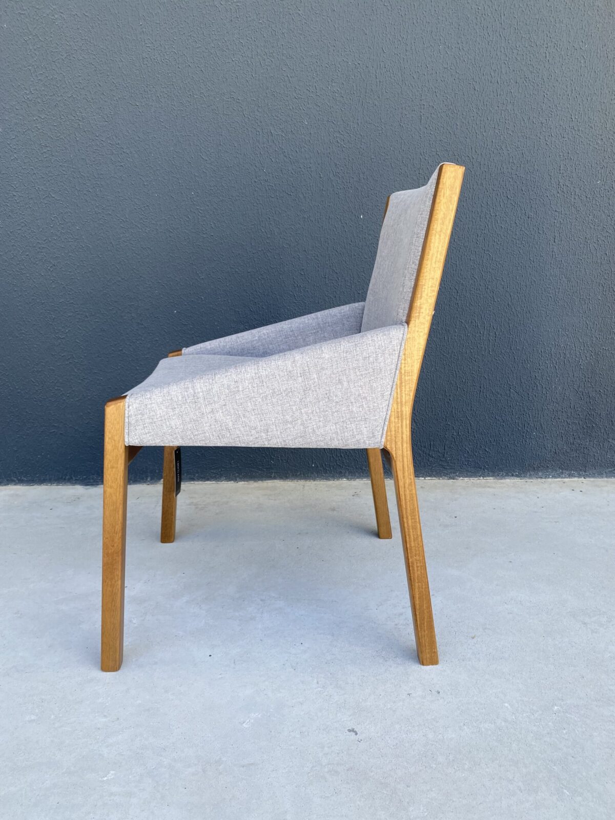 CADEIRA TRENA BASE AMENDOA  TEC H73 52X56X80 - Imagem 4