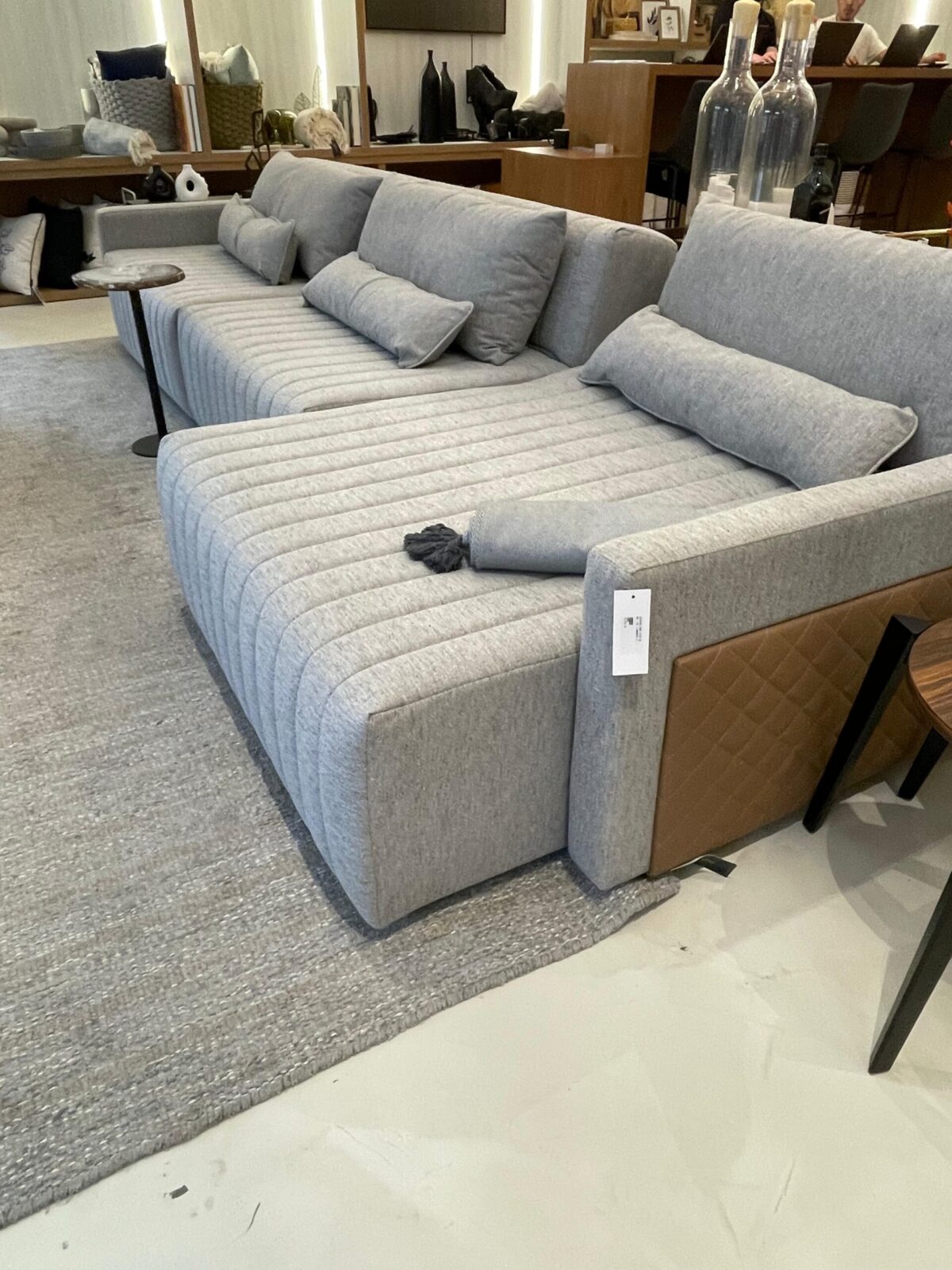 ESTOFADO CAMA MITOS TEC 1140030321-1110060620 380X120X85 - Imagem 3