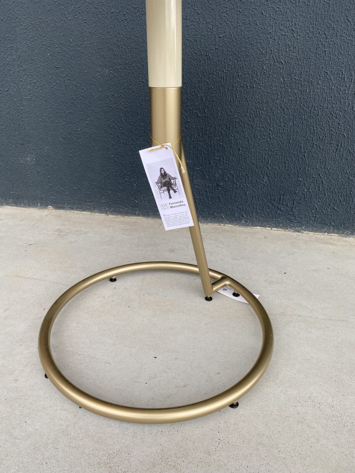 MESA LATERAL PONTO LBO OURO VIDRO OFF 55X55X67 - Imagem 4