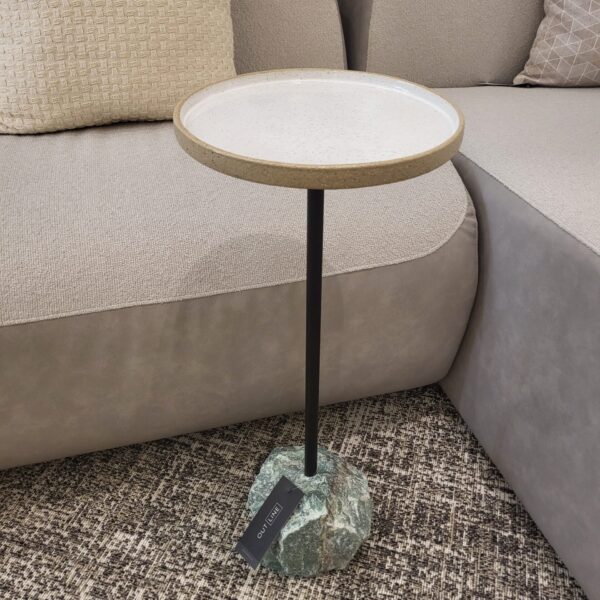 MESA FLUTUANTE ALUMINIO BASE PEDRA QUARTZO VERDE 60X26 CM