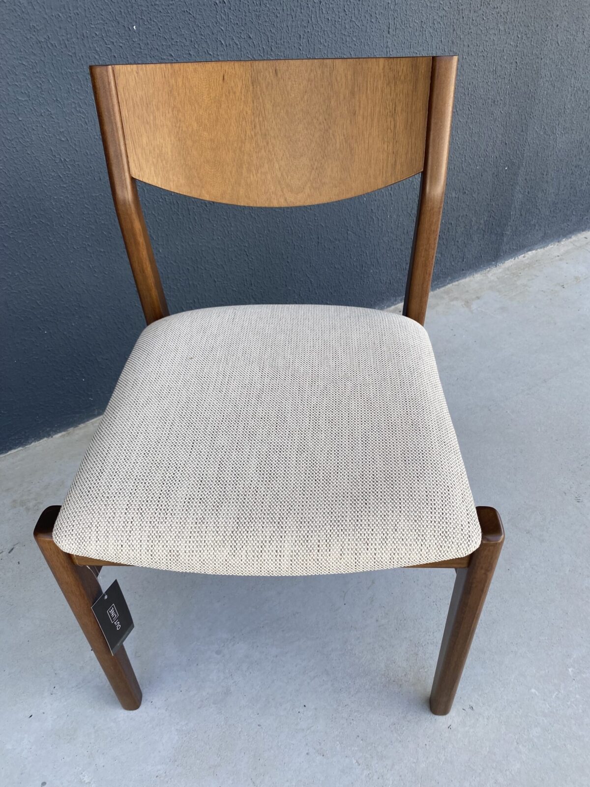 CADEIRA DUTO BASE IMBUIA TEC H56 50X50X80 - Imagem 4