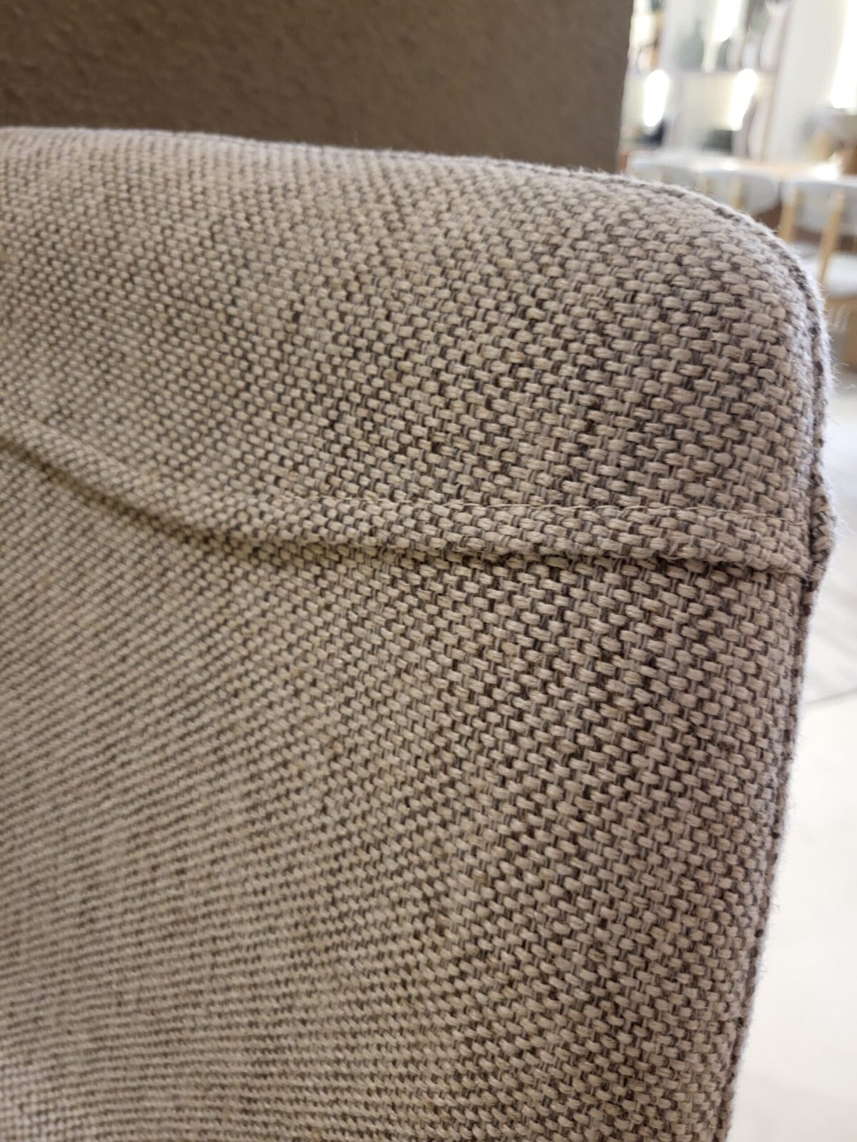 BANQUETA 72 BAIXA BASE PT TECIDO C266 - Imagem 2