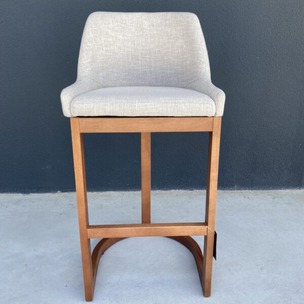 BANQUETA 75 G CASTANHO B96