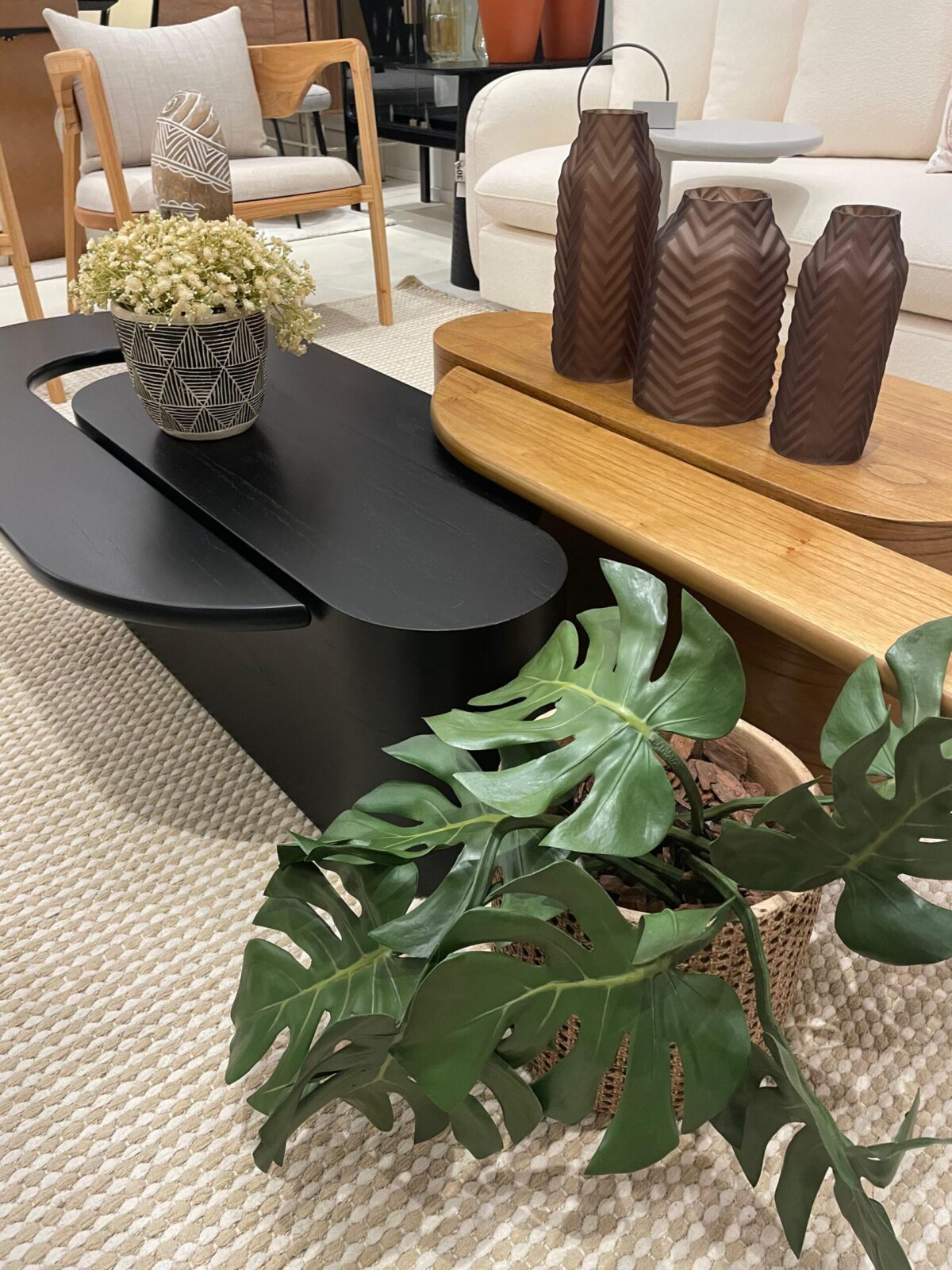 MESA DE CENTRO VENITA PRETO EBANIZADO 125X60X37 - Imagem 4