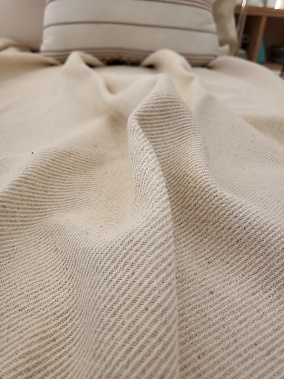 MANTA ORIGINALLE TAM 1,40X2,10 - REF 4.2339 CRU - Imagem 2