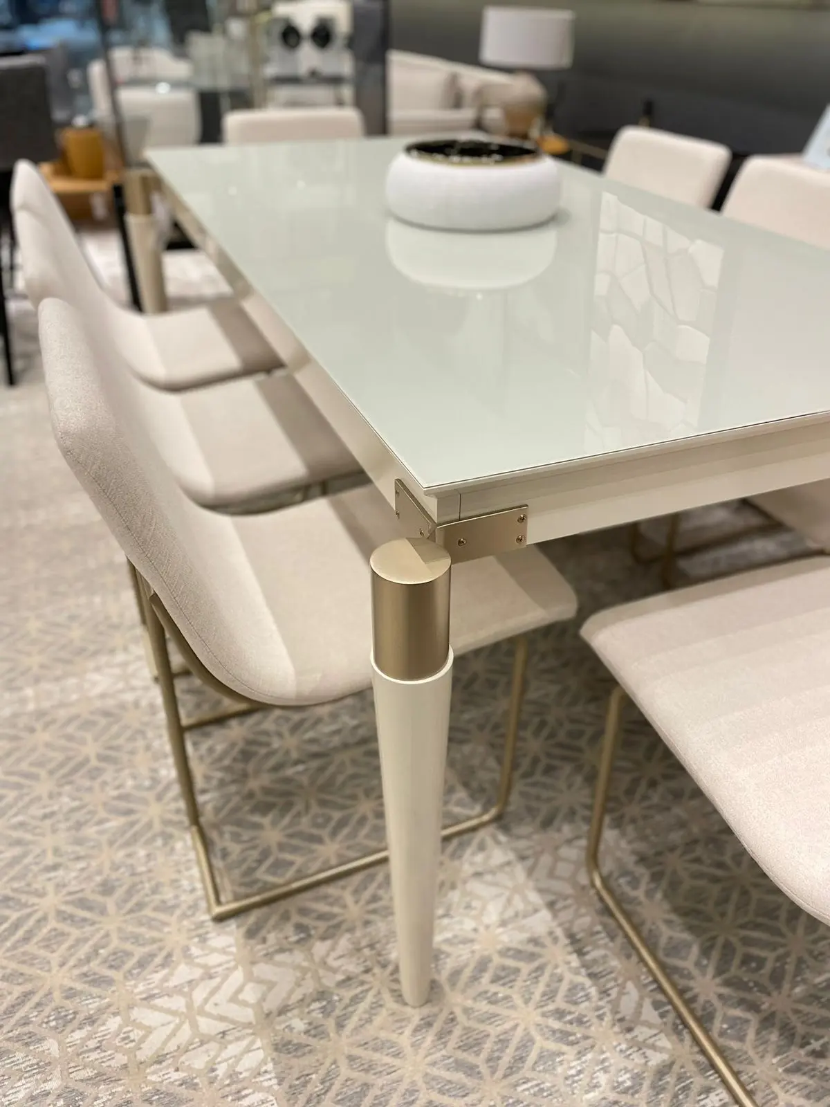 Mesa de Jantar Arketipo Lbo Ouro Vidro Off White 200x100x76 - Imagem 3
