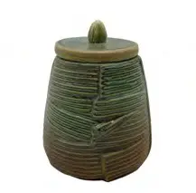 Pote de Cerâmica Verde com Desenho de Folhas